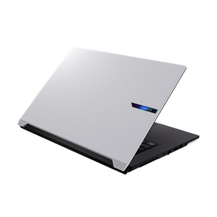 GIGABYTE AERO X16 16" WQXGA (165Hz), AMD Ryzen AI 7 350 (8C/5Ghz), 32GB, 1TB SSD, RTX 5070, Win11 Home, US bill, fehér