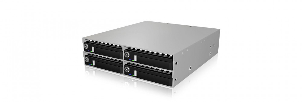Raidsonic Icybox IB-2222SSK 4x 2.5" Dual Channel SAS / SATA backplane for a 5,25" standard drive bay with a lockable trays